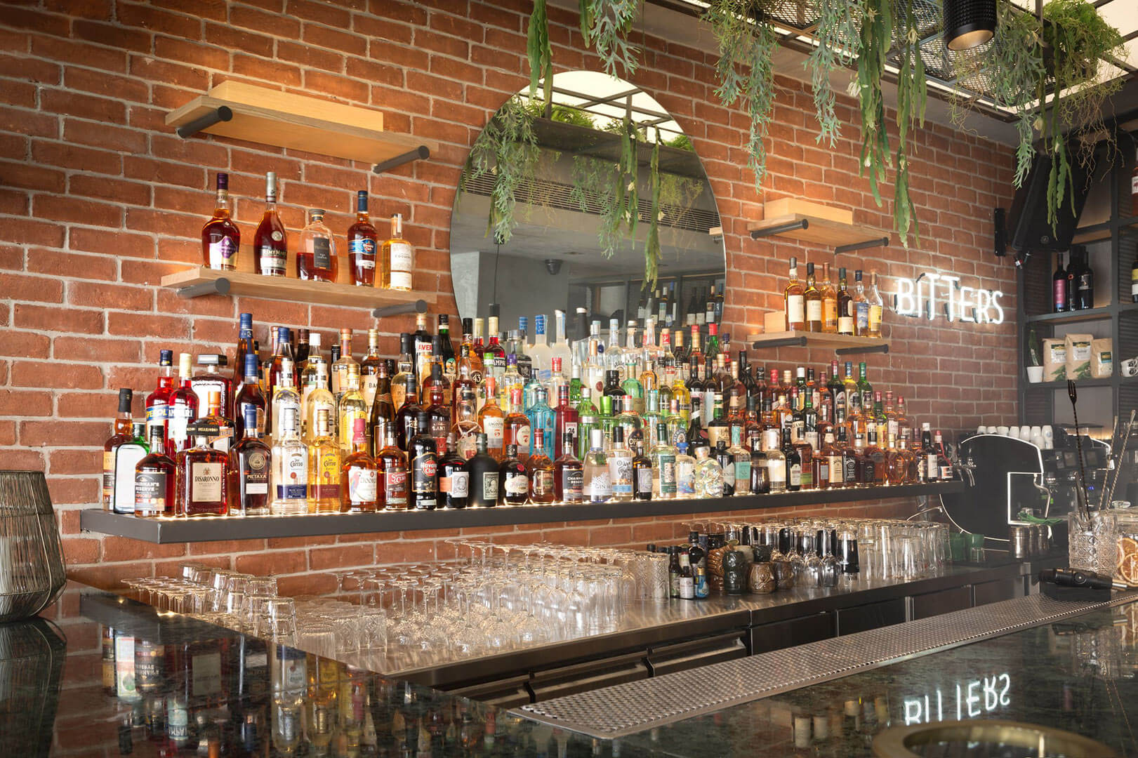 Bitters Cocktail Wine Bar Zakynthos από Σοφία Καμπιώτη Διακόσμηση